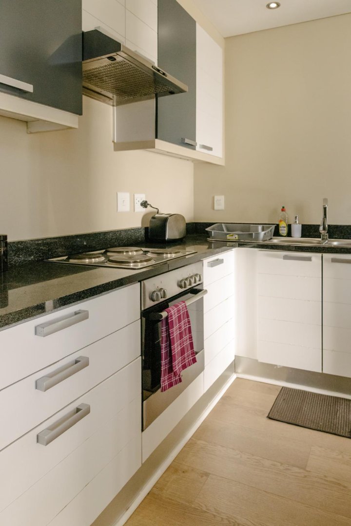 To Let 2 Bedroom Property for Rent in Cape Town City Centre Western Cape